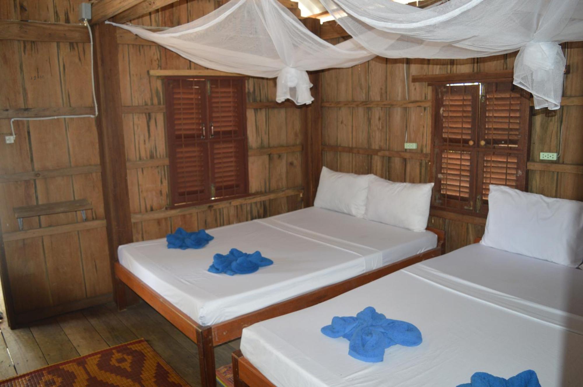 Palm Beach Bungalow Resort Prek Svay Village Номер фото