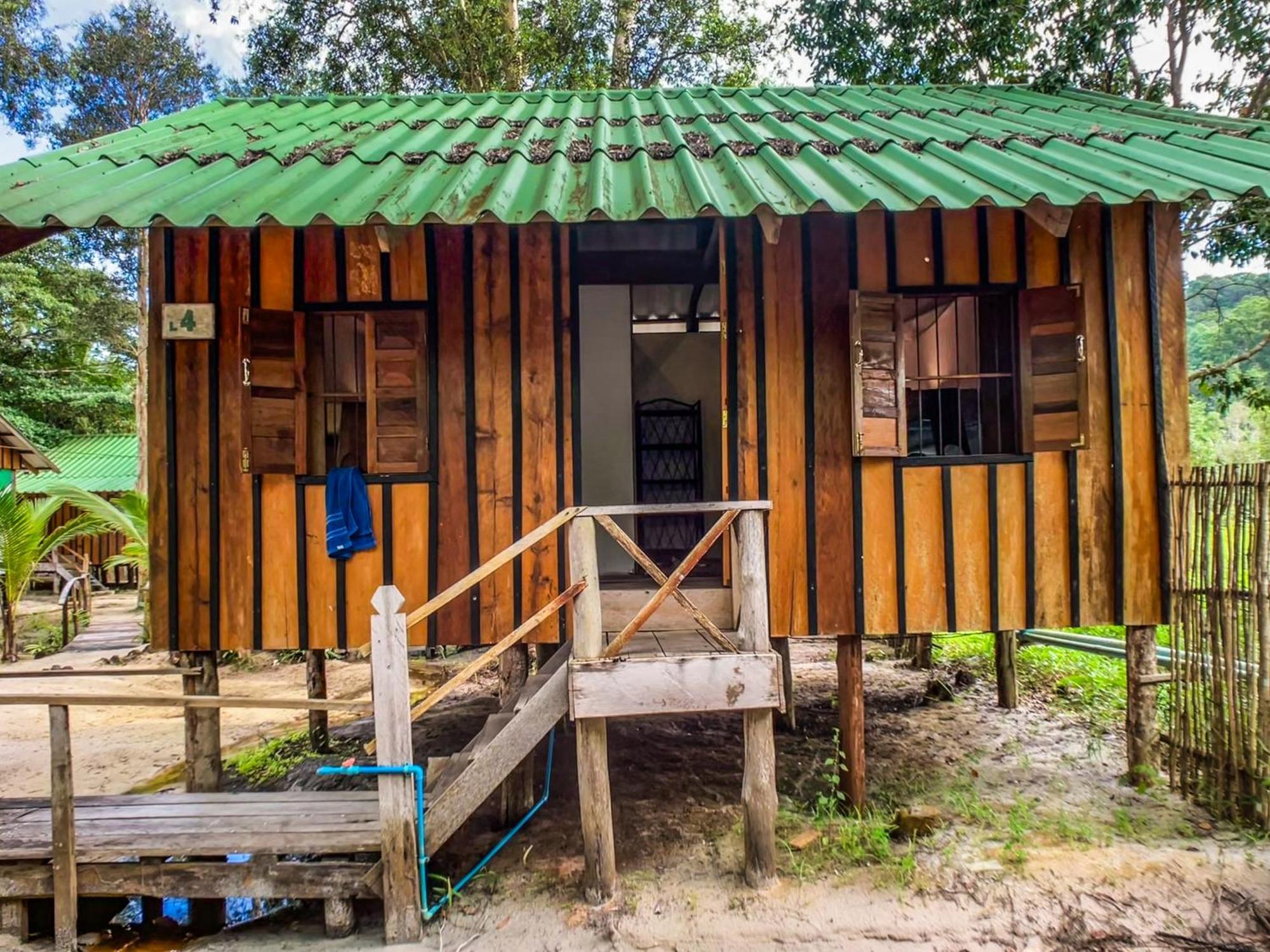 Palm Beach Bungalow Resort Prek Svay Village Номер фото