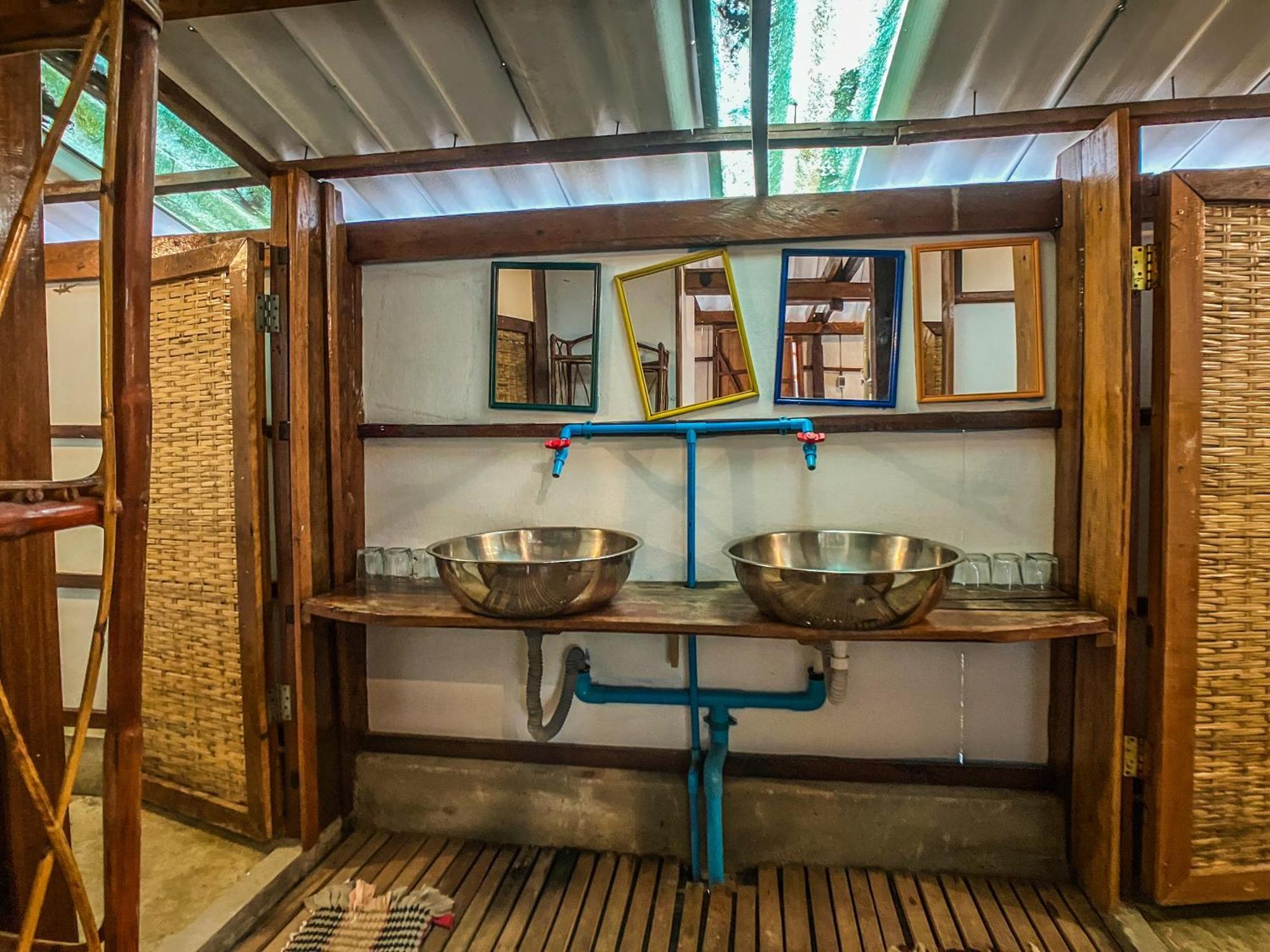 Palm Beach Bungalow Resort Prek Svay Village Номер фото
